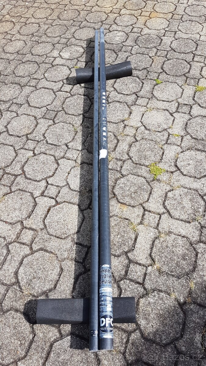 Carbonový stěžeň Dynafiber 430 cm 460 cm.