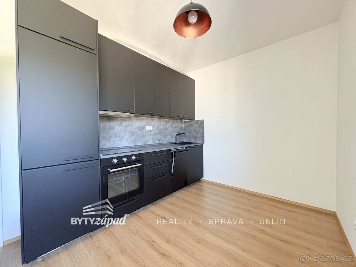 Pronájem byty 1+kk, 29 m2 - Plzeň - Valcha, ev.č. yMKB8506
