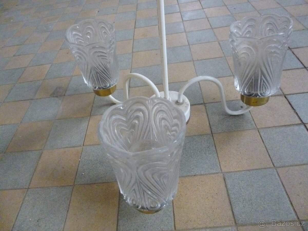 Lustr Retro tříramenný - elegantní