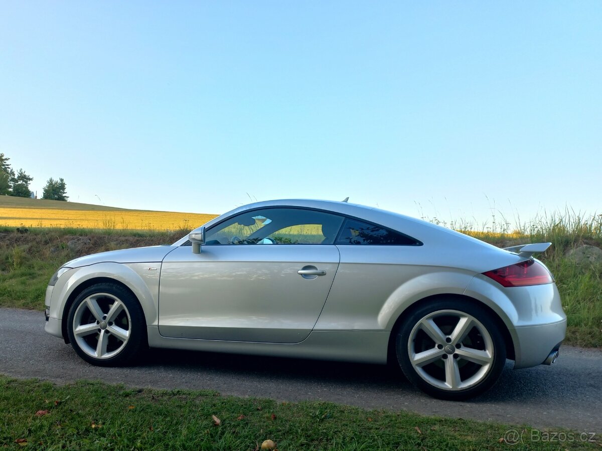 Audi TT 2.0tdi S-LINE 125kw,QUATTRO,MANUÁL,Kůže,Bixeno,R18