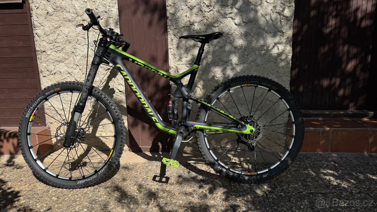 Celoodpružené horské kolo Cannondale Trigger 27,5 Team