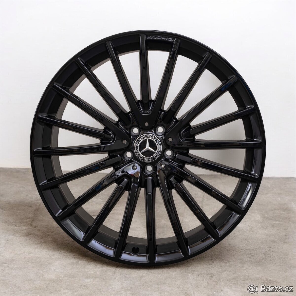 Prodam original Alu kola Mercedes AMG GLS GLE ML R22 W166