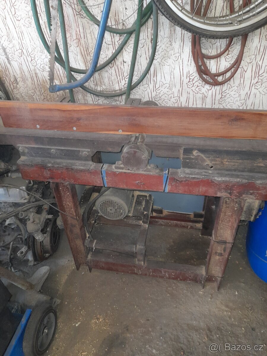 2x CIRKULARKA + HOBLOVKA 9000 Kč za VŠE