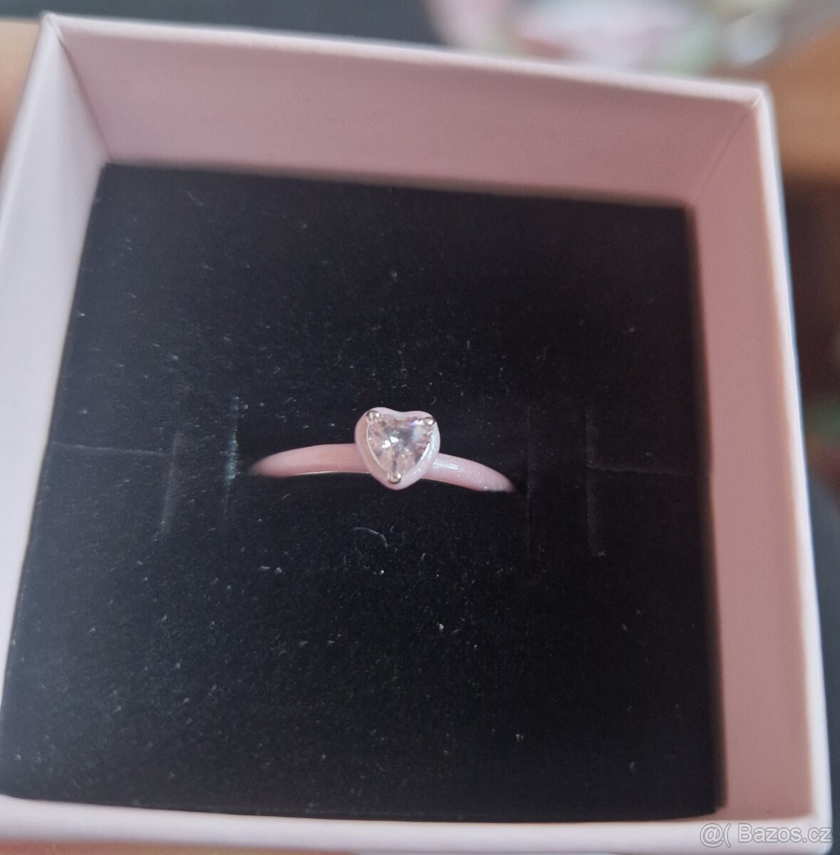 Prstynek Pandora srdce