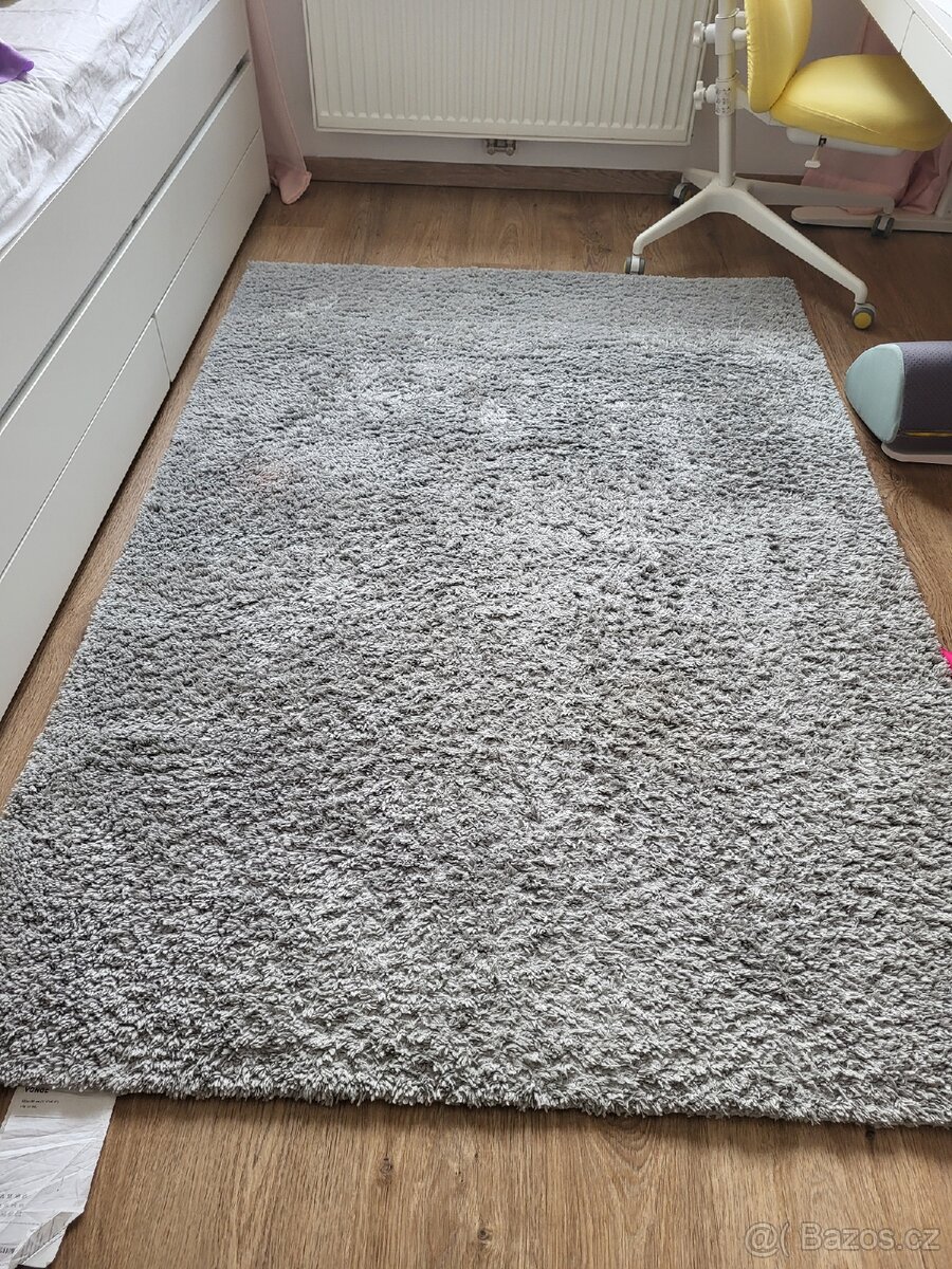 Koberec VONGE IKEA 133x195 šedý