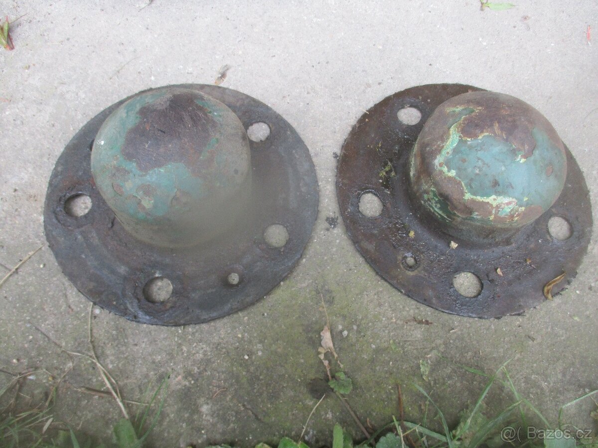 válce, motor, hlavy a náprava s uzávěrkou Multicar M 22