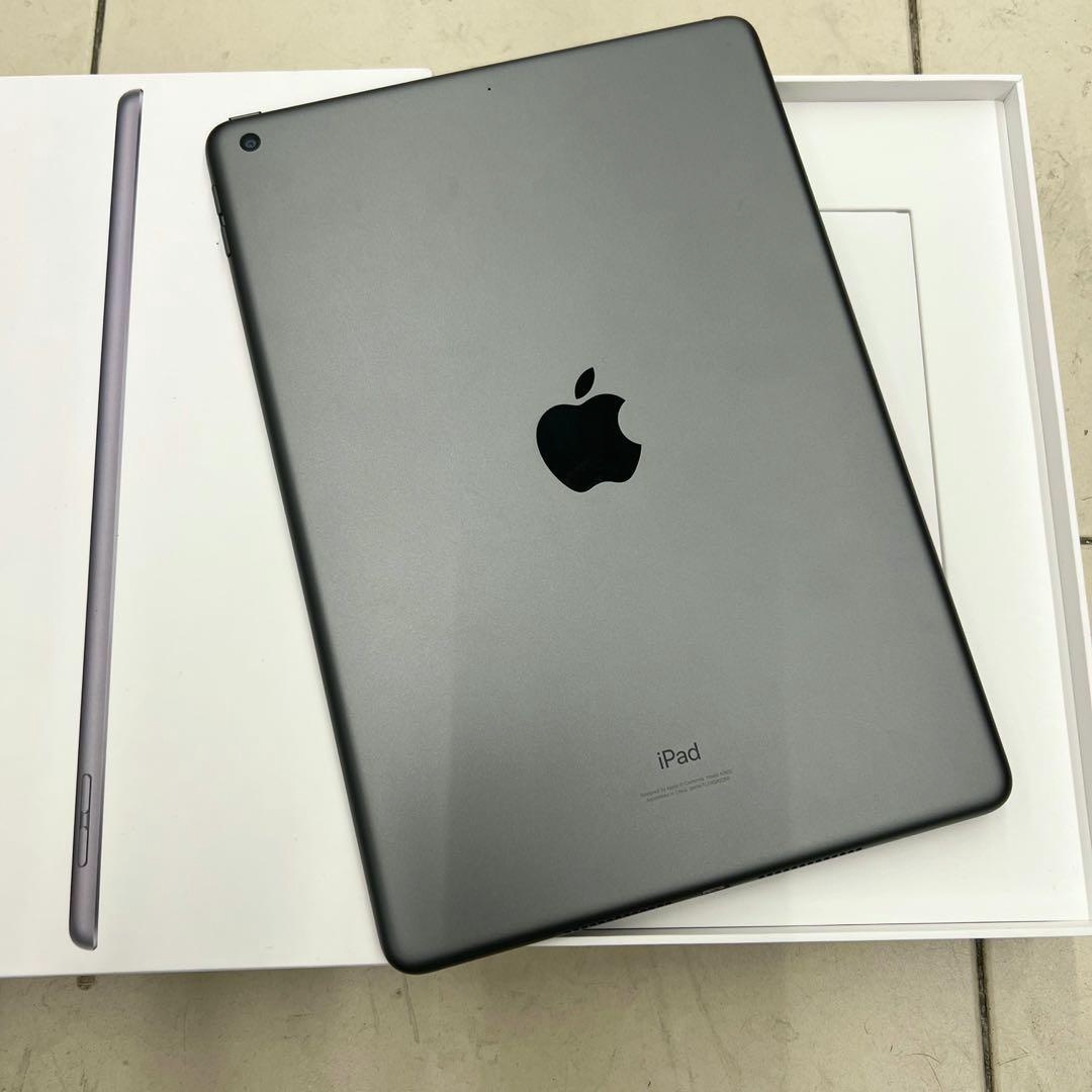 iPad 10.2 SIM LTE: SKVĚLÝ STAV, CZ, Office, ZÁRUKA 12 měsíců