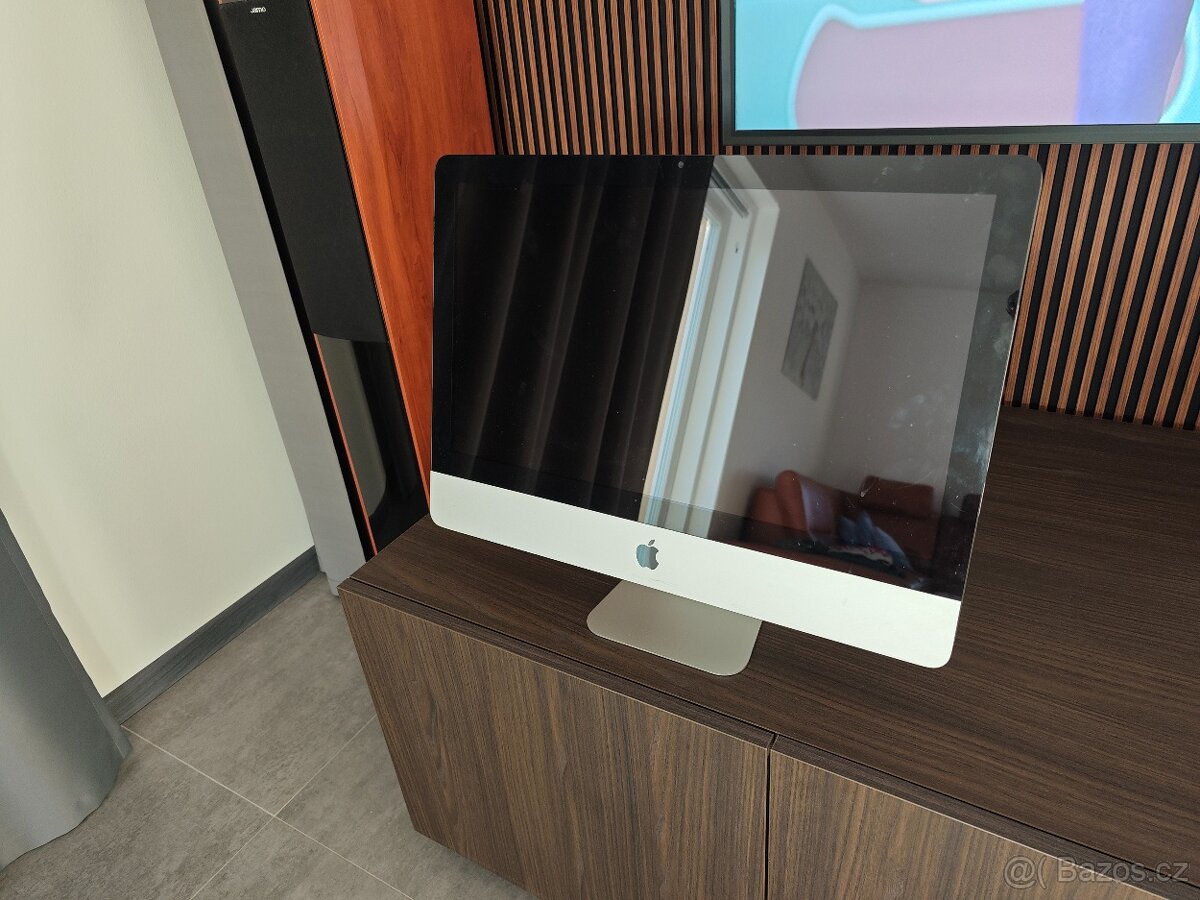 Apple iMac 21,5" (CZ)