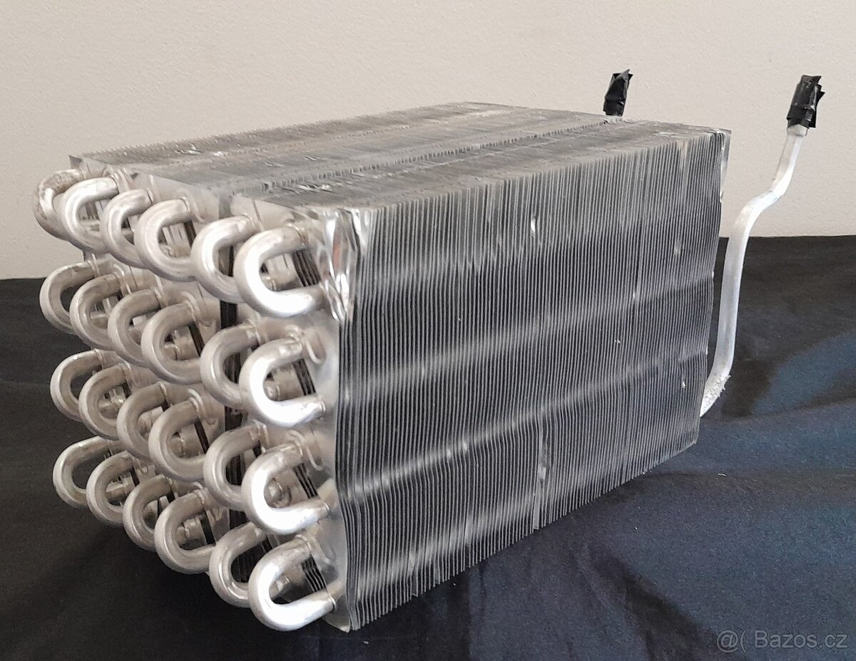 Výparník / kondenzátor sušičky Electrolux, trojitý / triple