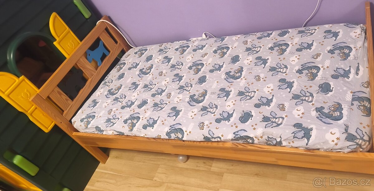 Dětská postel 160x70