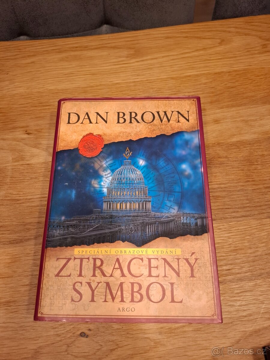6 x Dan Brown