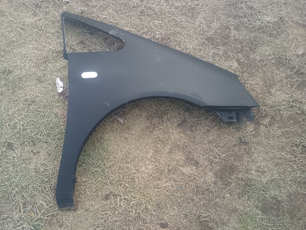 Blatník Ford Galaxy