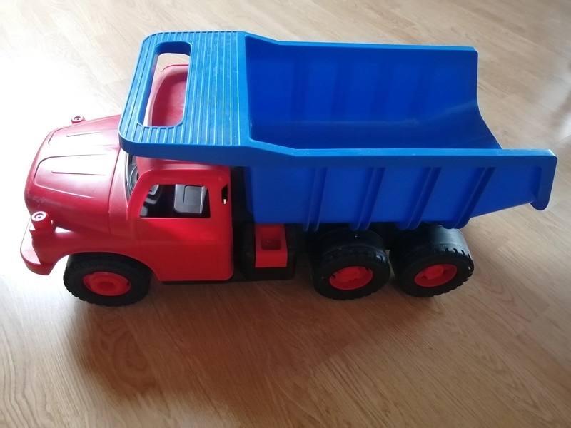 Tatra auto hračka modročervená , cca 73 cm