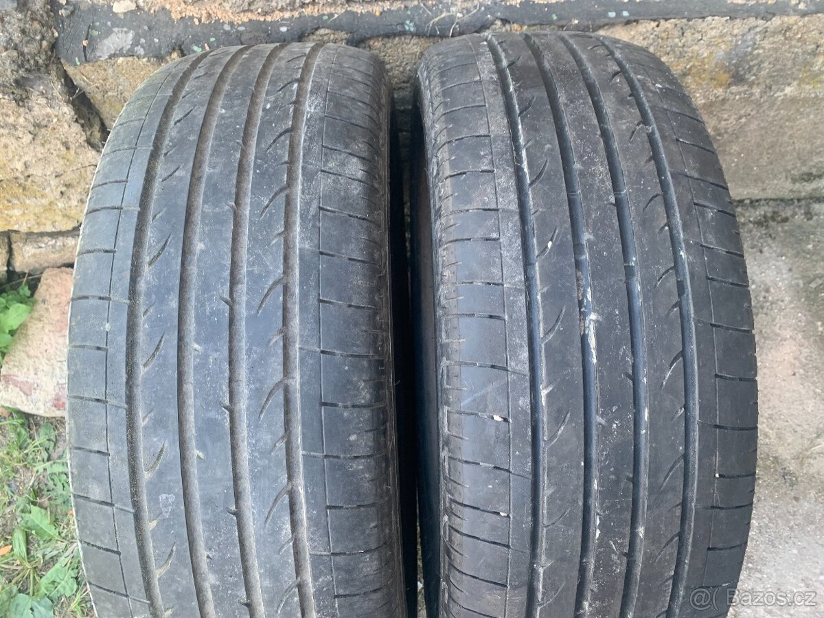 Letní pneu 245/65/17 Bridgestone