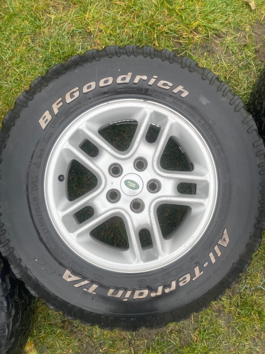 Disky 17" Land Rover D3 (RRS) + A/T Pneu 245/75 r17