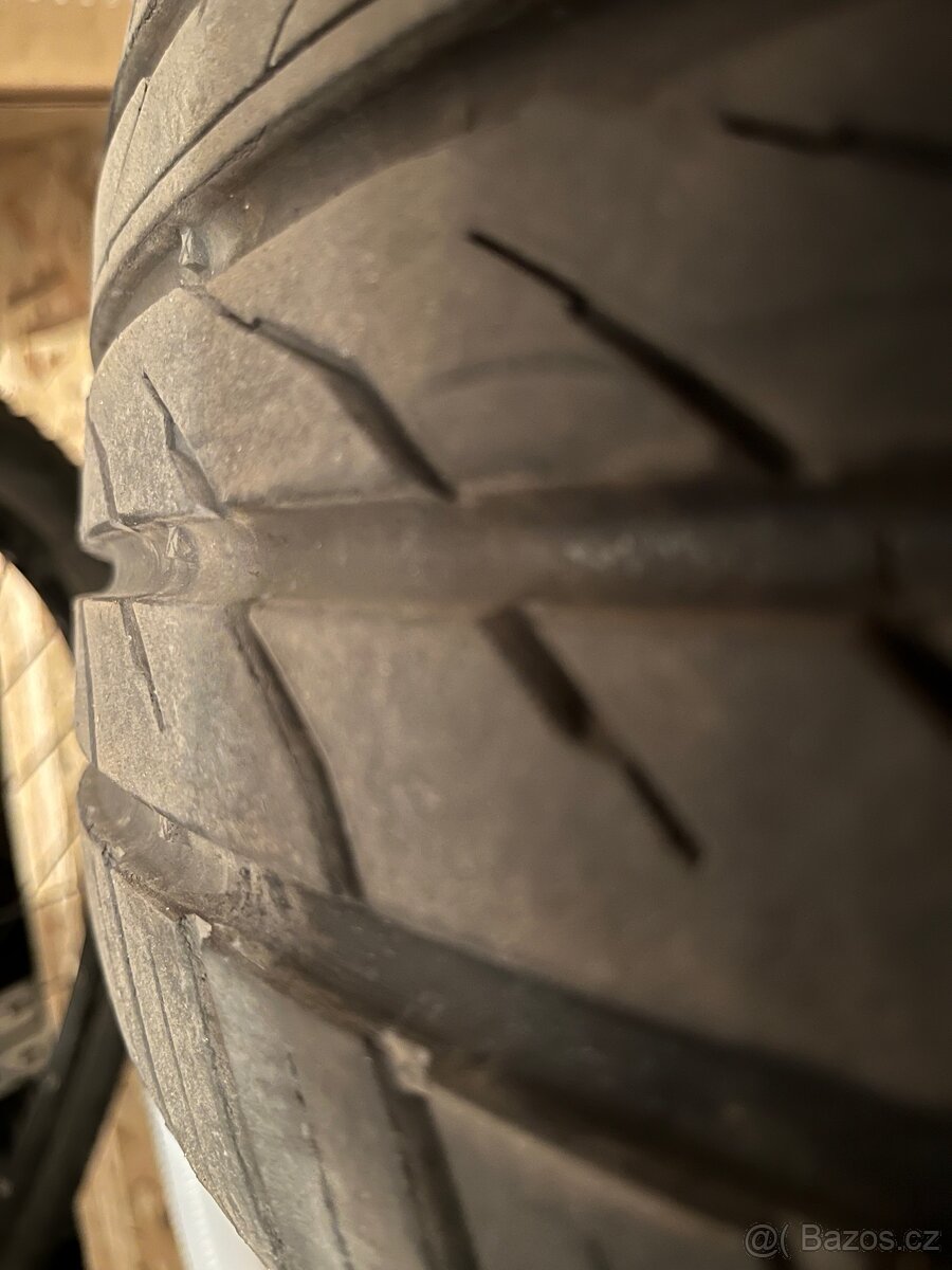 Matador Hectorra letní pneu 215/50 R17