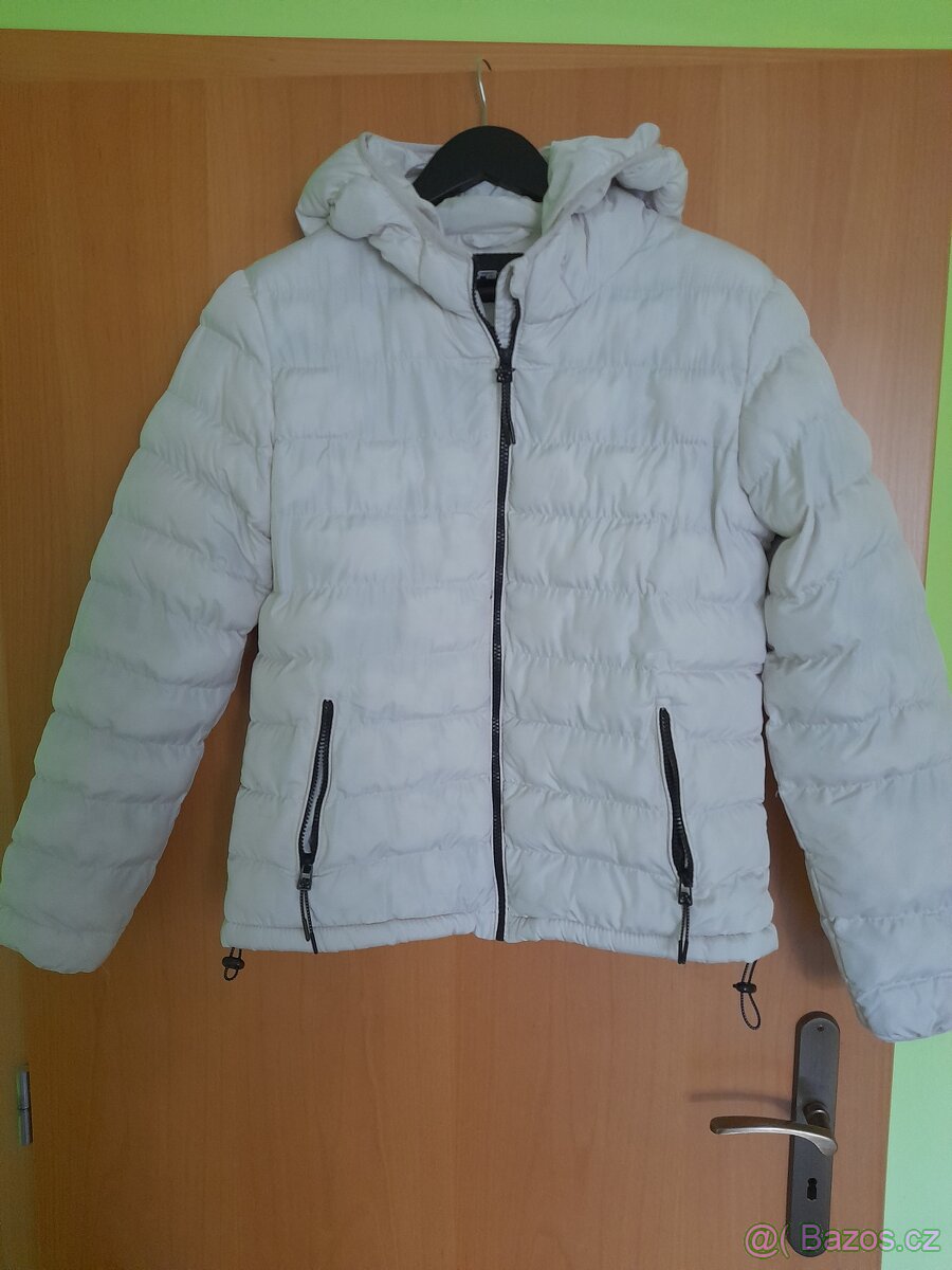 Dívčí bunda