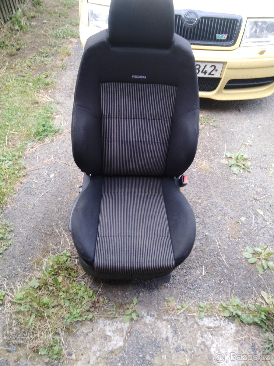 Sedačky recaro vw golf 4
