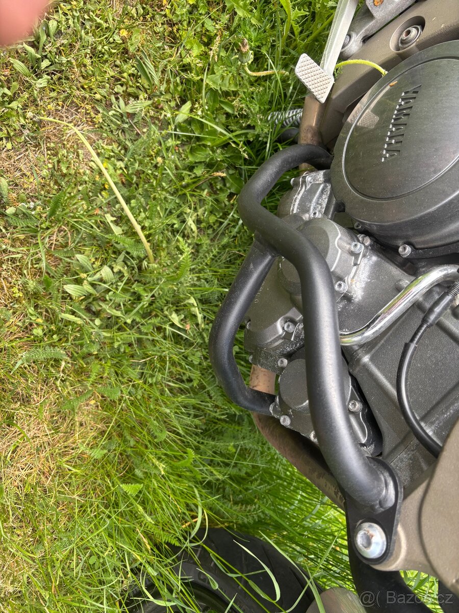 Padaci ram na Yamaha TDM 900