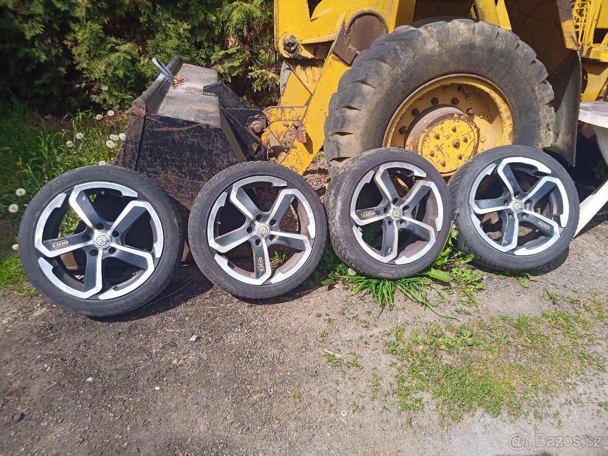 ALU kola 5x114.3 DOTZ 17" 7, 5J ET48 s pneu 215/45