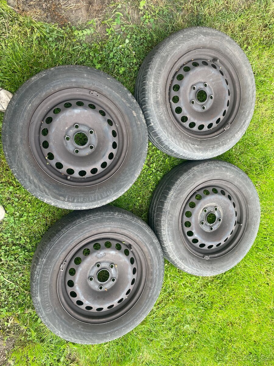 Prodám ocelové ráfky R15 112x5