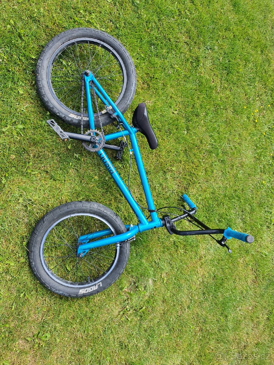 BMX kolo Gusta 18'