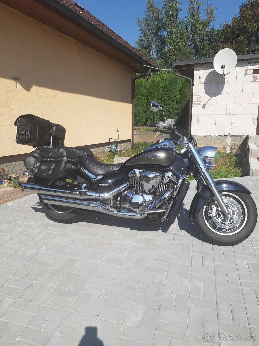 Suzuki Intruder C1800