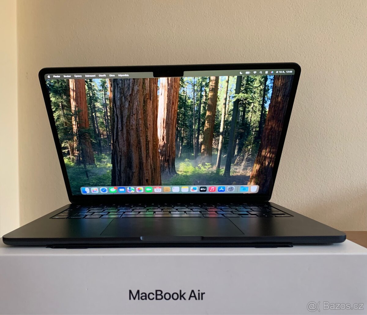 MacBook Air M2 2022 8/512 GB - TOP STAV