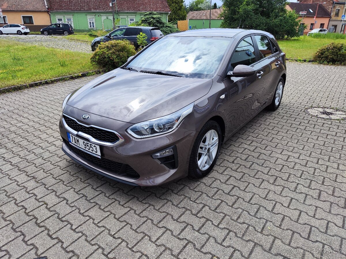 CEED 1.4 73 kW 6st.Manuál,ČR,Pův.lak,ZÁRUKA,2xKola
