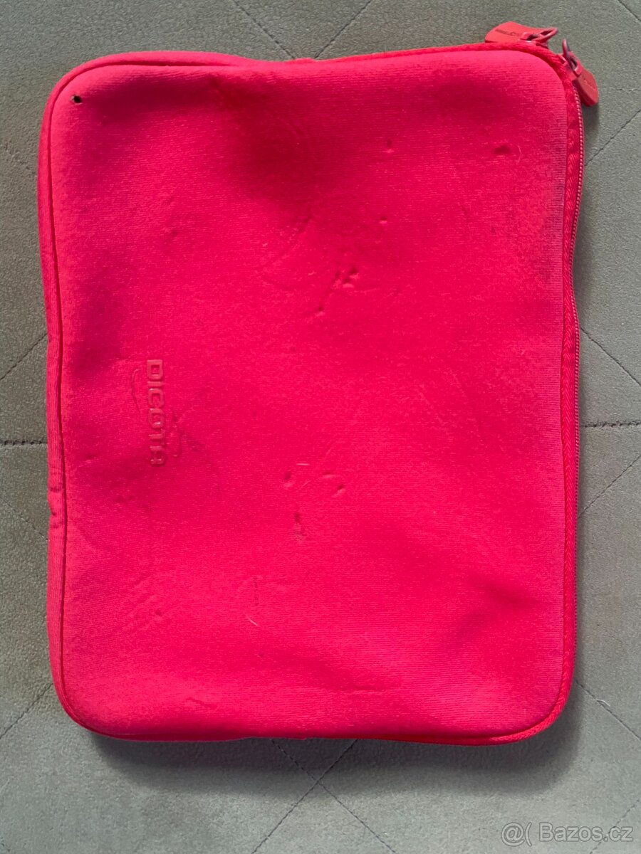 Dicota brašna / obal na notebook / tablet červený