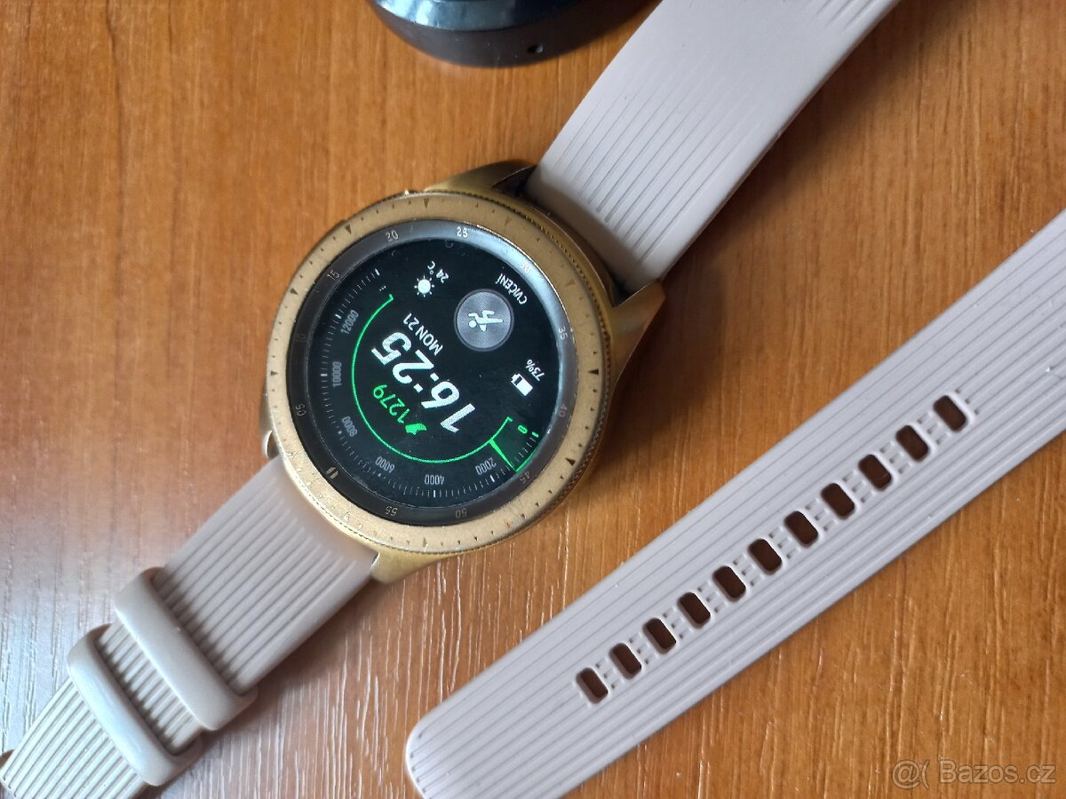 Hodinky Samsung Galaxy Watch 4