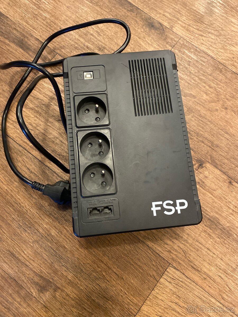 Záložní zdroj FSP