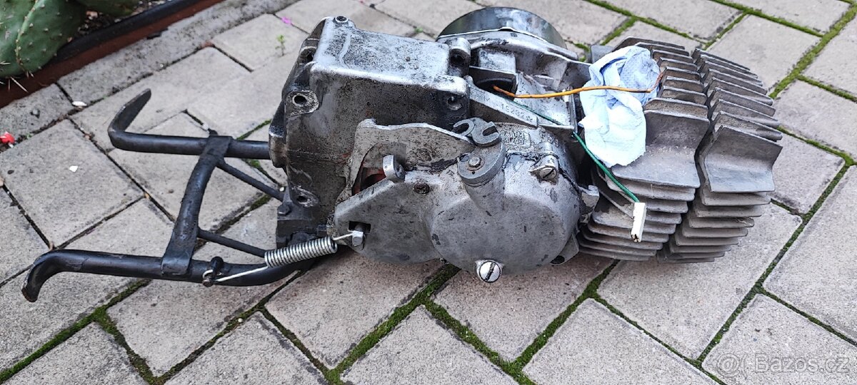 Motor puch manet Korado
