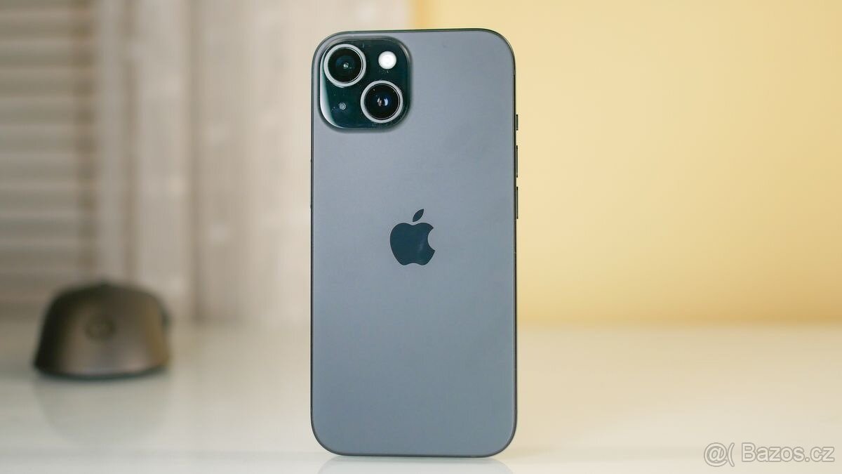 iPhone 15 128GB - Space Grey