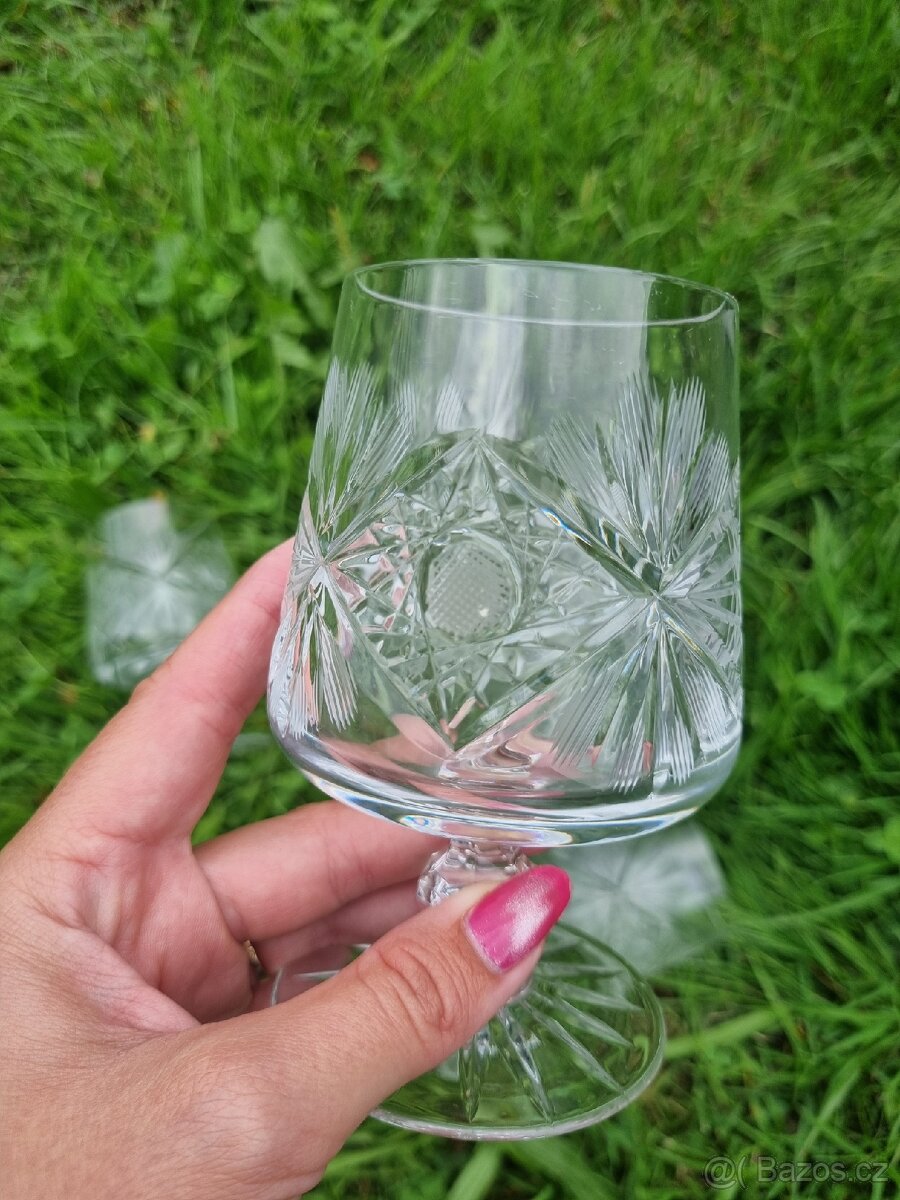 5 sklenic broušené sklo