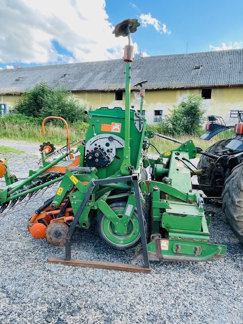 Secí kombinace AMAZONE záběr 3m