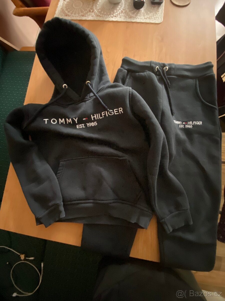 Tepláková souprava TOMMY HILFIGER