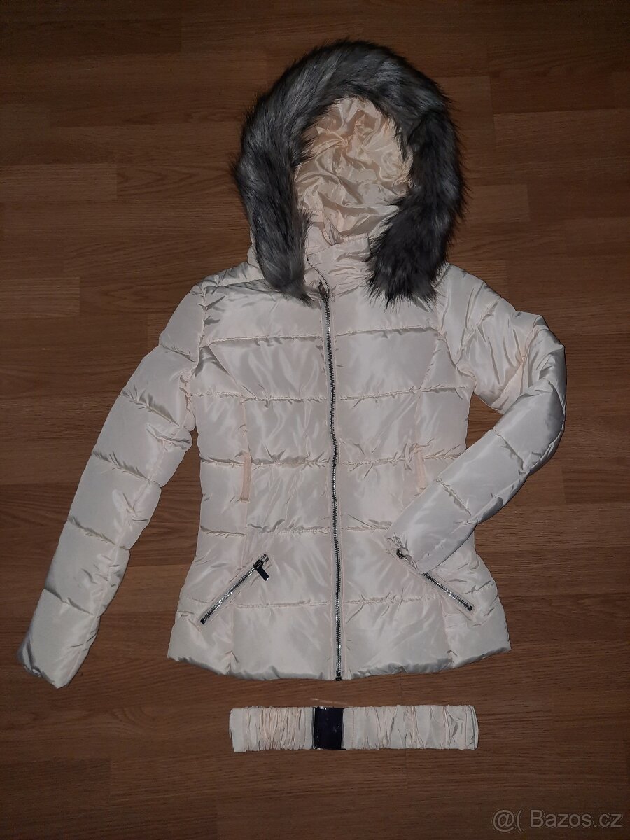 Divci zimní bunda New Look vel. 140/146, zanovni.