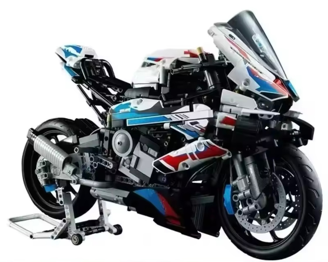 NOVÉ BMW M 1000 RR - 1920ks kostek