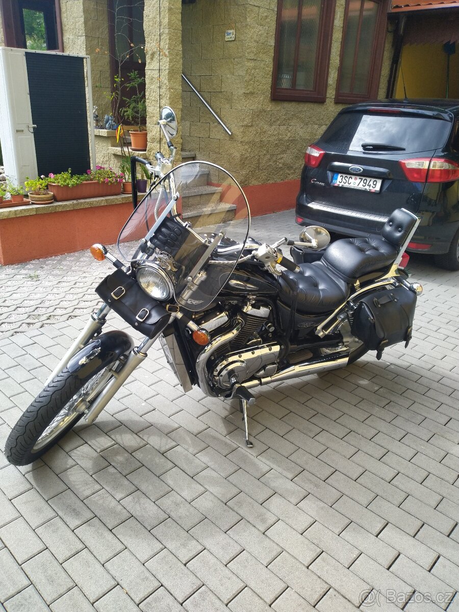 Intruder VS800GLP