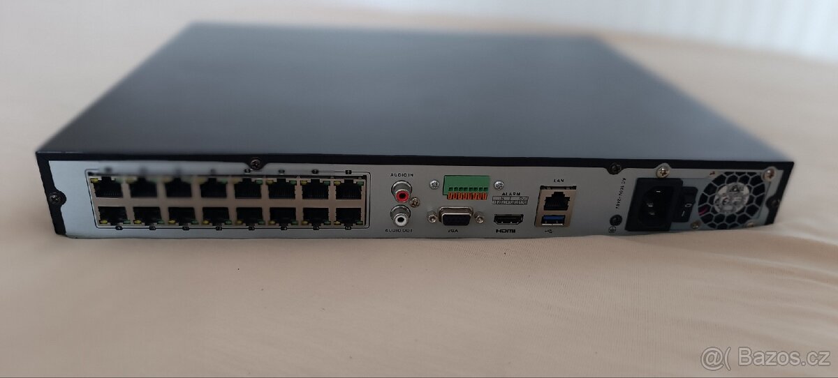 Hikvision DS-7616NI-E2/16P/A