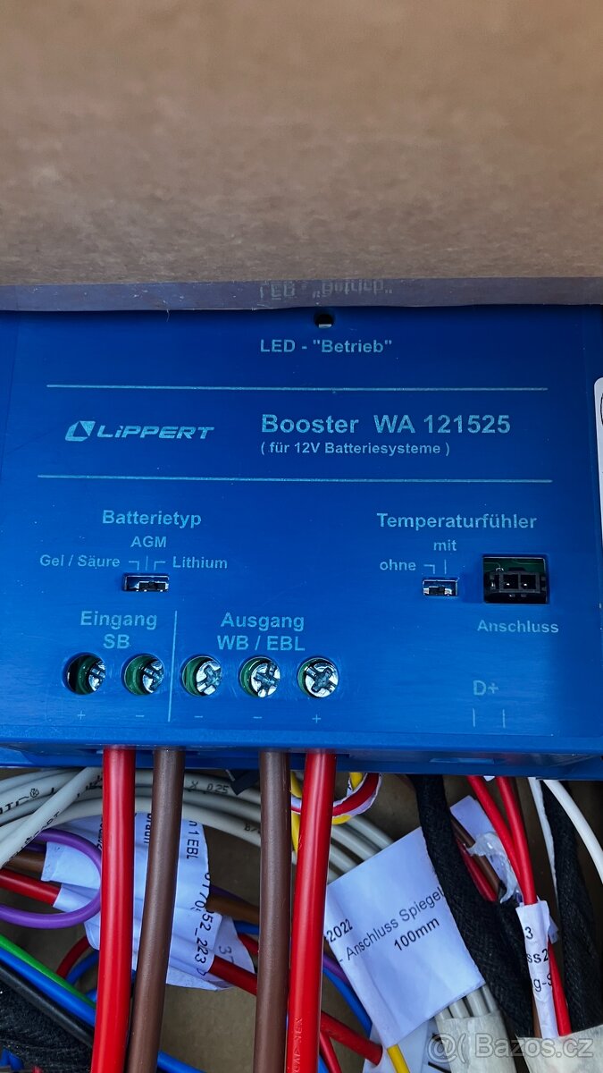 Nabíječka-Booster WA 121525 Lippert- nový