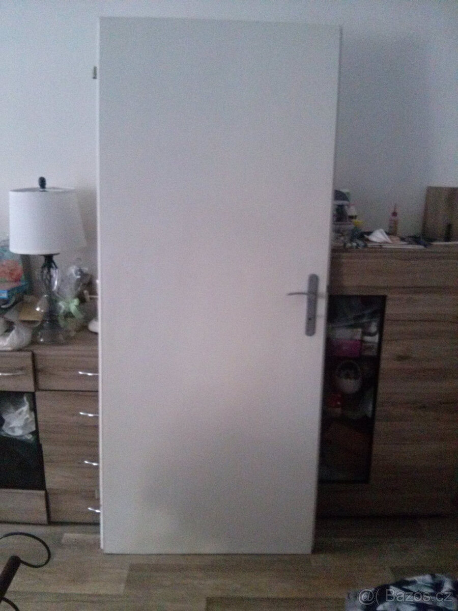 INTERIEROVE DVEŘE PLNE 1x 60L + 1x 60P A 1x 80L + 1x 80P