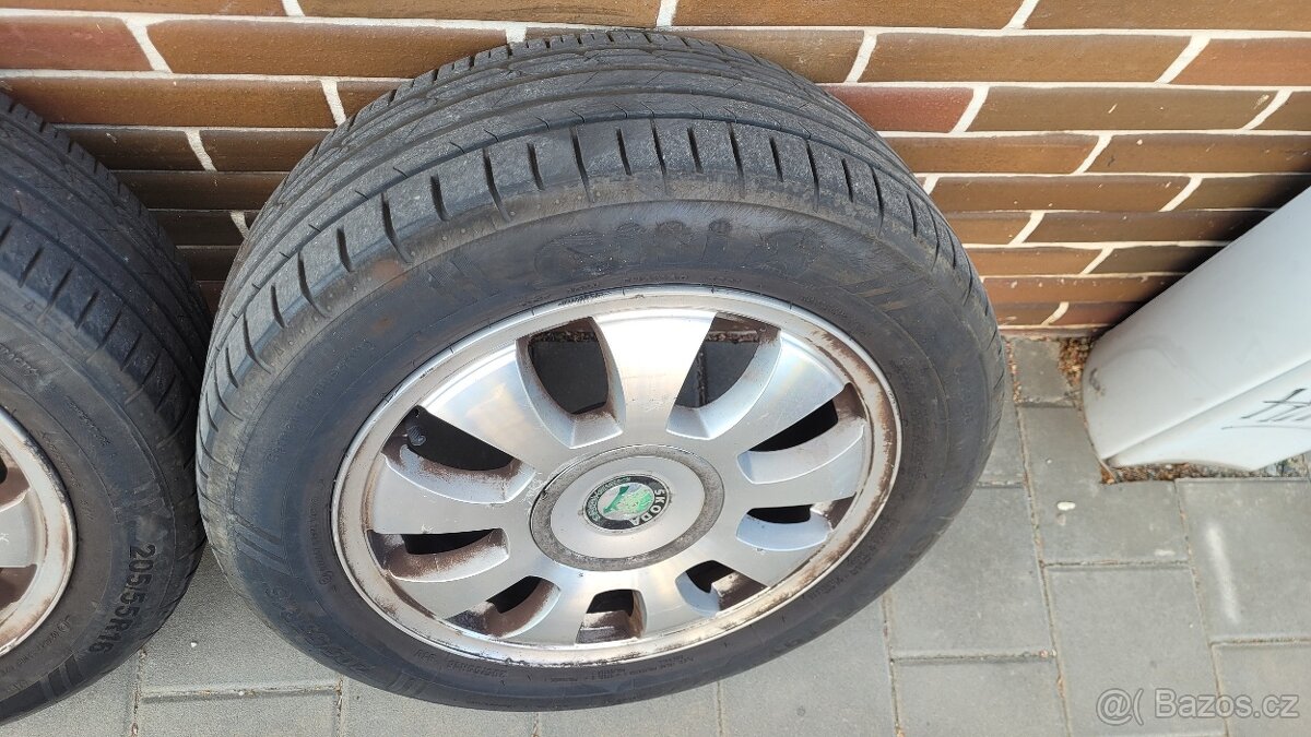 Sada Alu kol Skoda 5x112xR16 vč. letních pneu