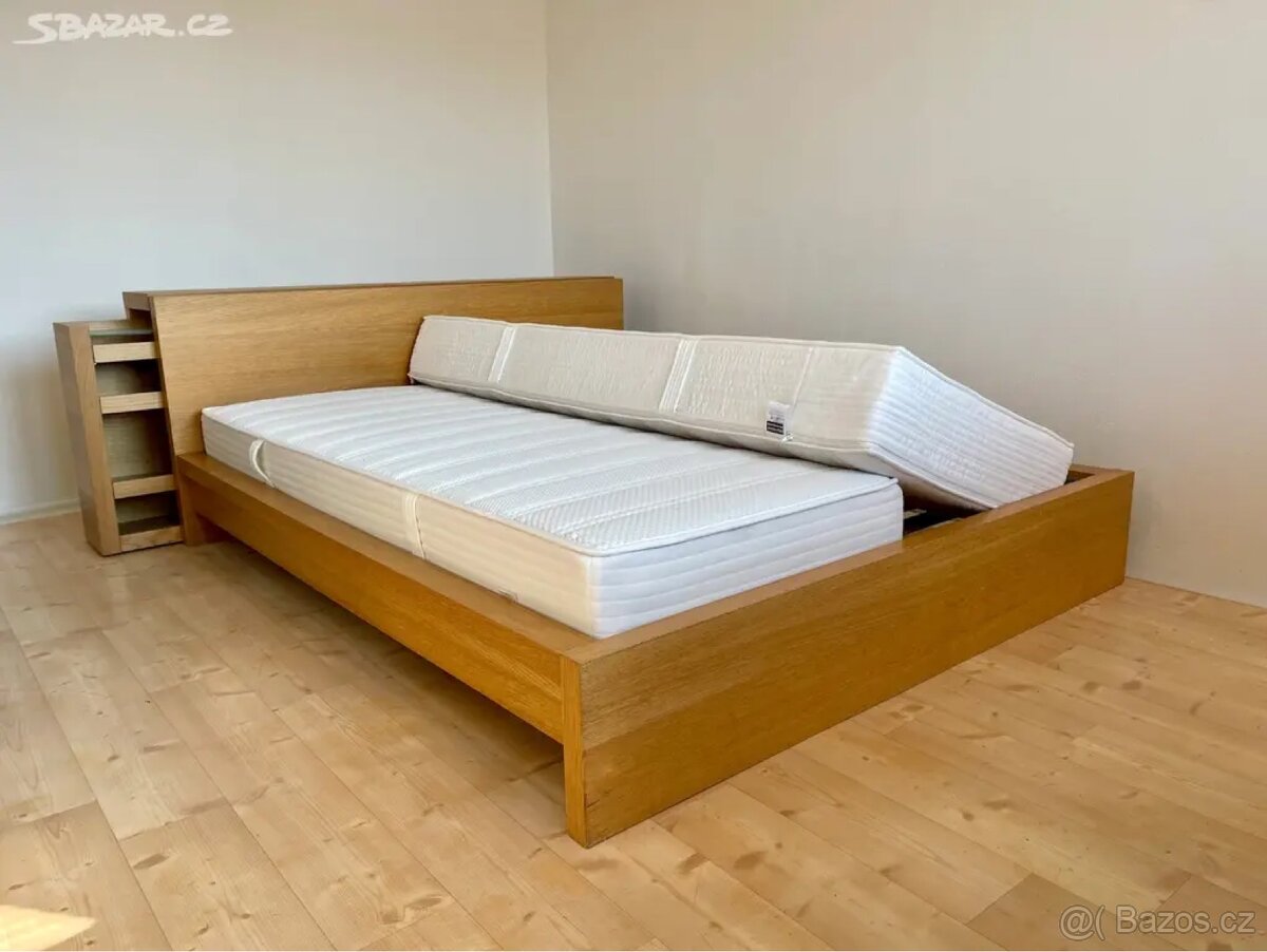 IKEA MALM postel + čelo+ 2 noční stolky