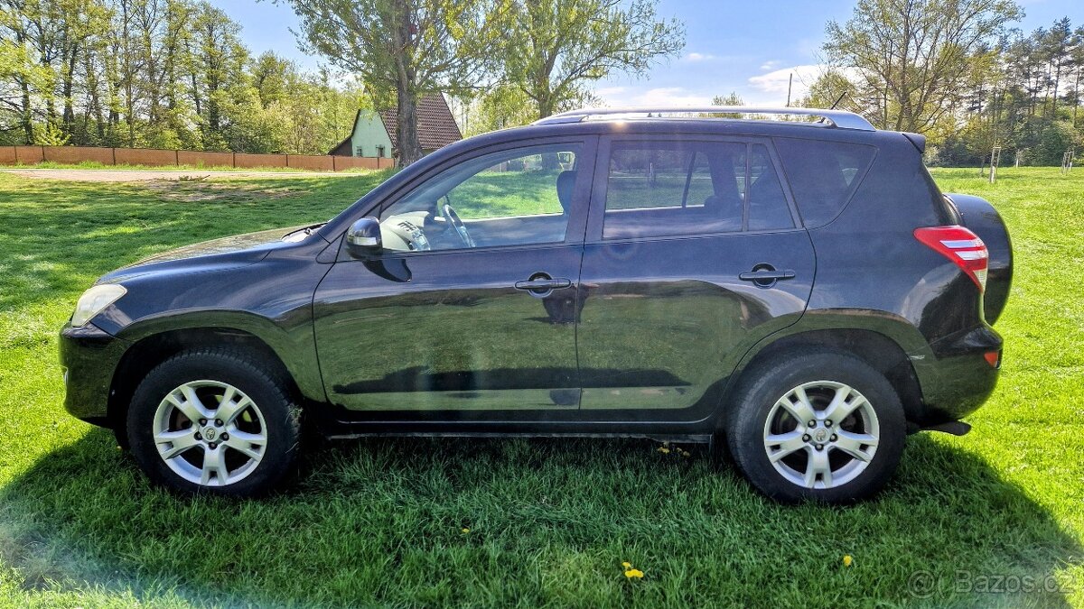 Toyota RAV4 2,2 D-4D 150 Lux 4x4