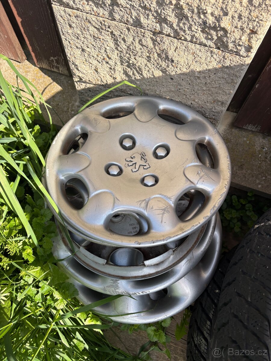 Poklice originsl Peugot 13” a Citroen 15”