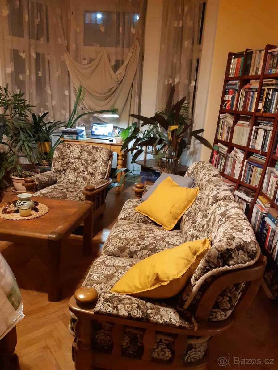 Rustikalni sedaci souprava