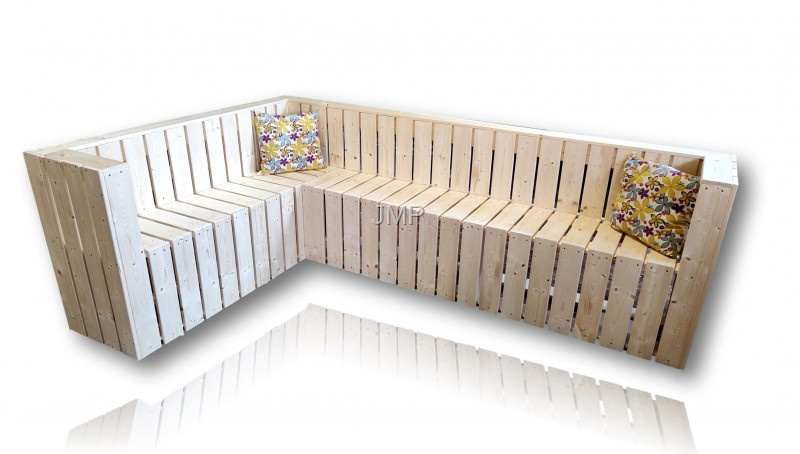 Zahradní lavice v designu palet Jumbo