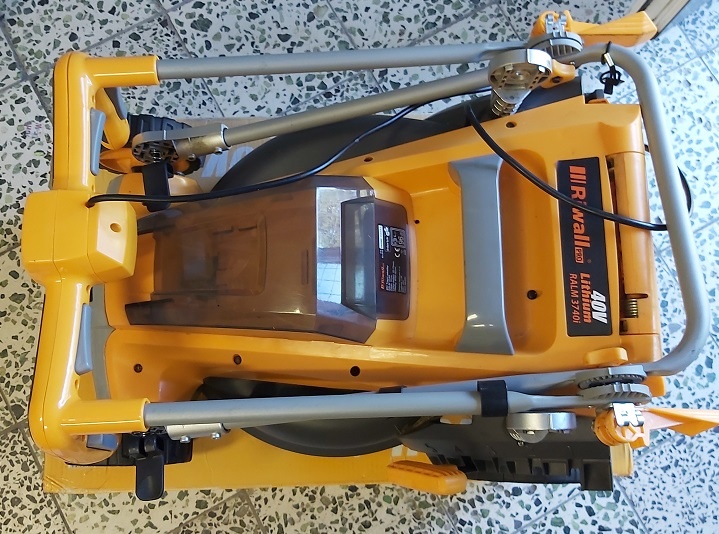 Aku sekačka Riwall RALM 3740i